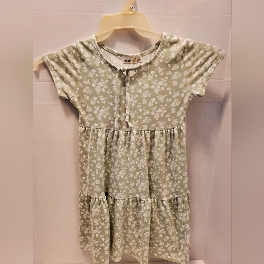 Cute brand new little girls dress size 8